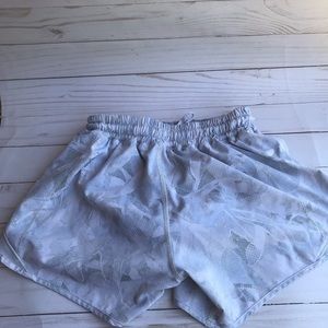 Hotty hot lululemon shorts